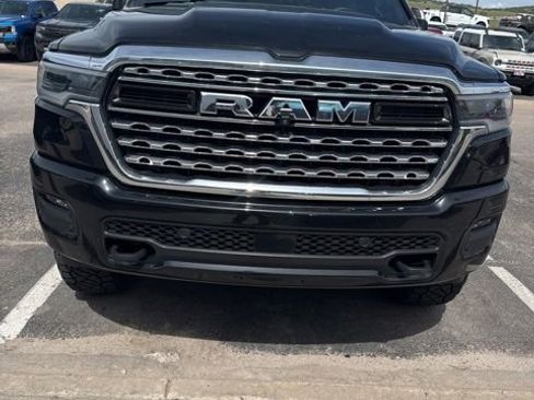 Used 2025 RAM 1500 Limited AWD/4WD image 2