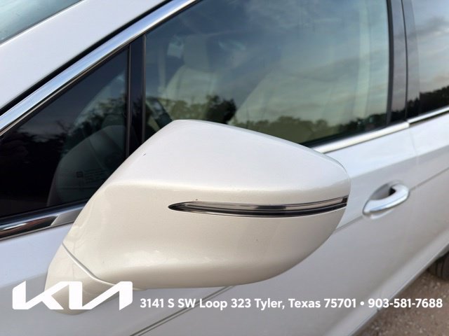 Used 2019 Buick Enclave Essence FWD image 5