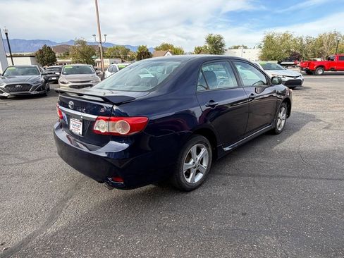 Used 2013 Toyota Corolla S image 5