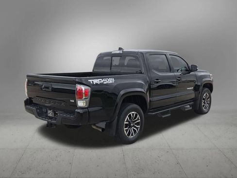 Used 2023 Toyota Tacoma TRD Sport w/ Technology Package AWD/4WD image 6