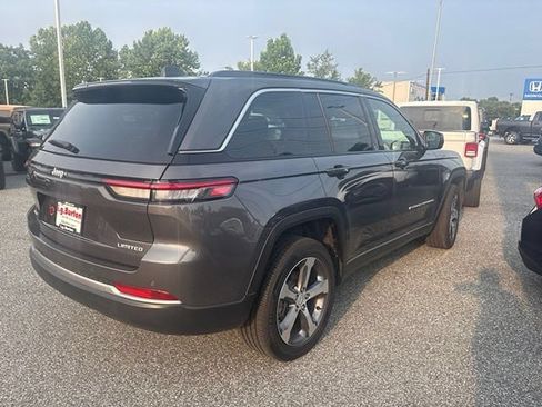 Used 2026 Jeep Grand Cherokee Limited AWD/4WD image 15
