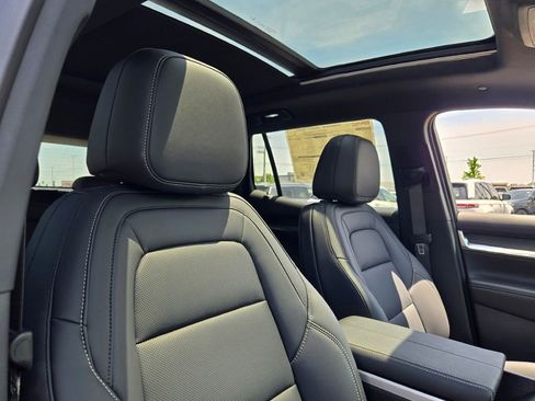 New 2026 GMC Terrain Elevation w/ Elevation Premium Package AWD/4WD image 22