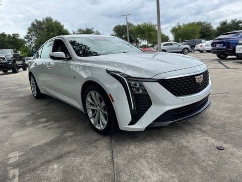 Used 2025 Cadillac CT5 Premium Luxury RWD image 8