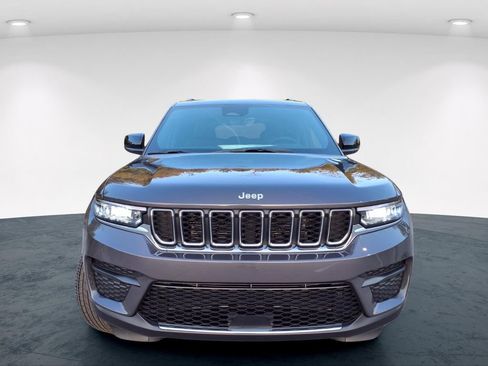 New 2026 Jeep Grand Cherokee Laredo X AWD/4WD image 4