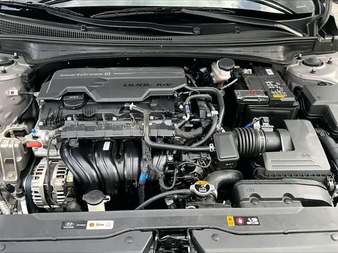 Used 2024 Hyundai Elantra SEL w/ Convenience Package FWD image 31