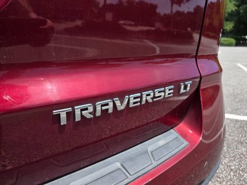 Used 2015 Chevrolet Traverse LT AWD/4WD image 33