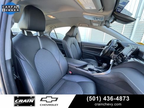 Used 2023 Toyota Camry SE image 29