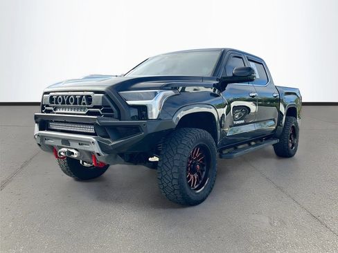 Used 2023 Toyota Tundra Limited AWD/4WD image 3