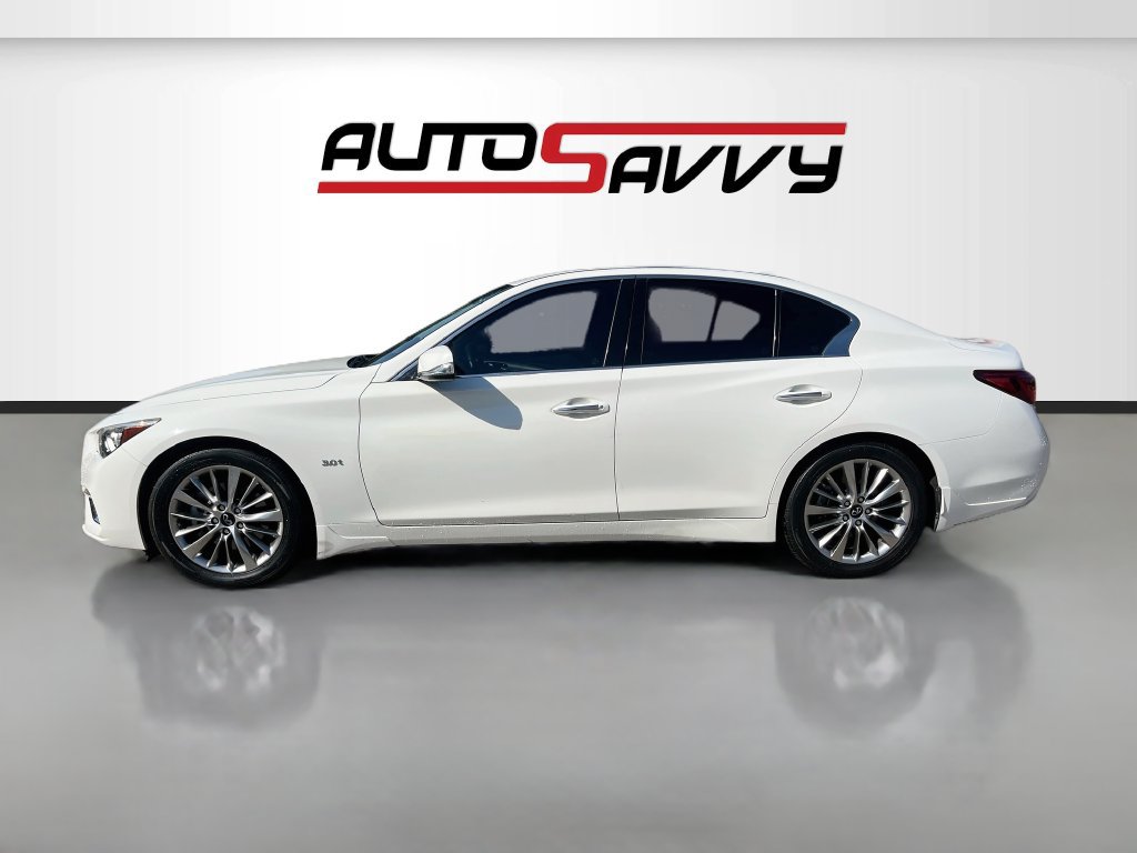Used 2019 INFINITI Q50 Luxe w/ Cargo Package (L96) RWD image 4