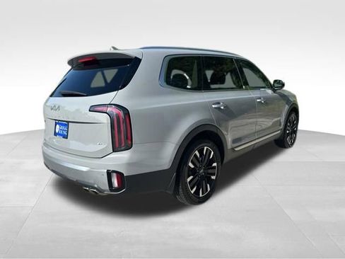 Used 2023 Kia Telluride SX AWD/4WD image 6