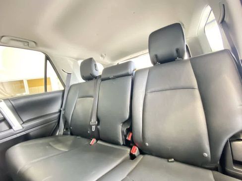 Used 2017 Toyota 4Runner Limited AWD/4WD image 25