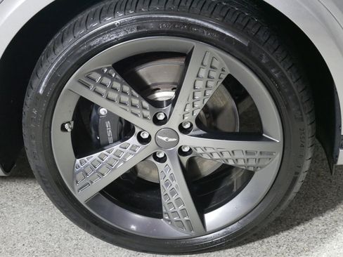 Used 2022 Genesis GV70 3.5T Sport w/ Sport Prestige Package image 15