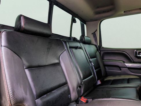 Used 2016 GMC Sierra 1500 SLT w/ All Terrain X Package AWD/4WD image 9