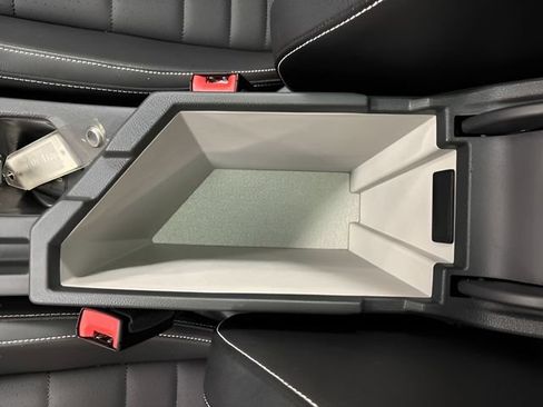 Used 2022 Volkswagen Jetta SE image 25