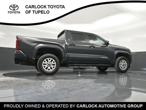 Used 2025 Toyota Tacoma SR5 RWD image 28