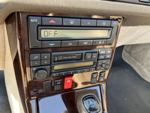 Used 1997 Mercedes-Benz SL 500 image 19