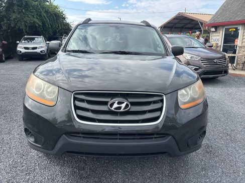 Used 2010 Hyundai Santa Fe GLS FWD image 3