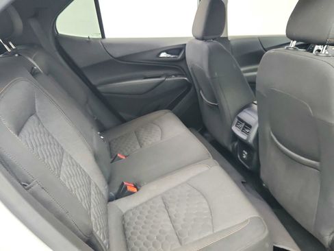 Used 2020 Chevrolet Equinox LT AWD/4WD image 24