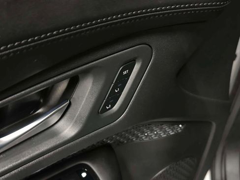 Used 2024 Nissan Ariya AWD image 16