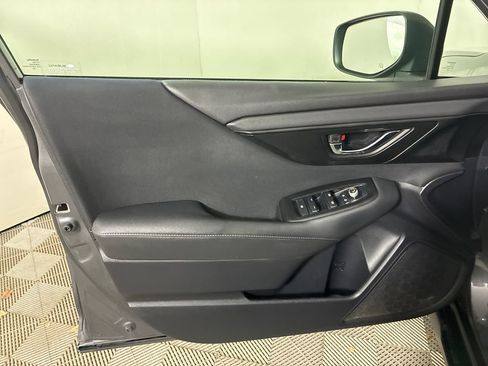 Used 2020 Subaru Outback Premium image 15