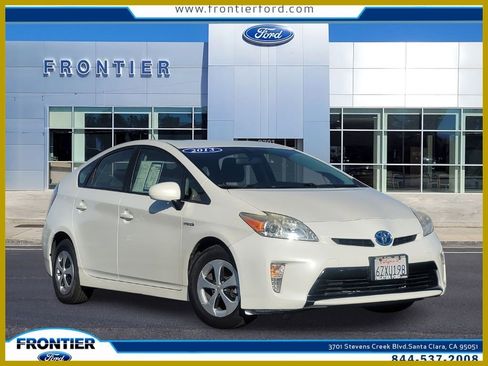 Used 2013 Toyota Prius Two image 1