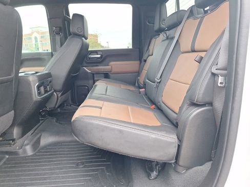 Certified 2023 Chevrolet Silverado 2500 High Country w/ Z71 Off-Road Package image 35