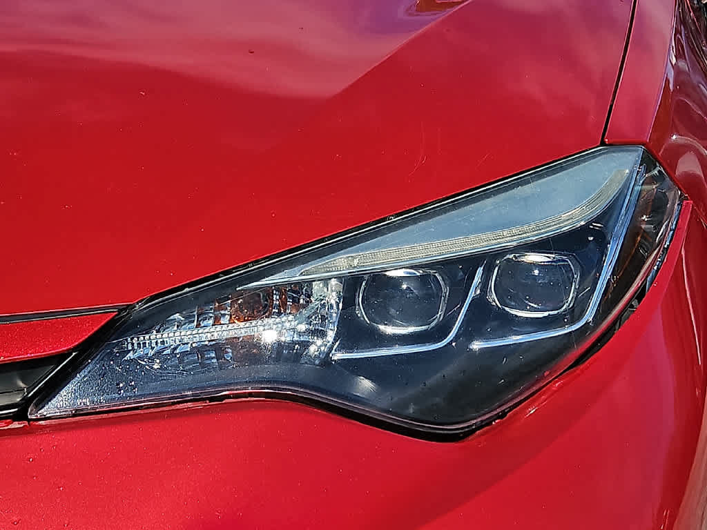 Used 2018 Toyota Corolla SE FWD image 8