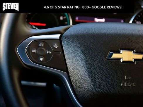 Used 2023 Chevrolet Traverse LT image 21