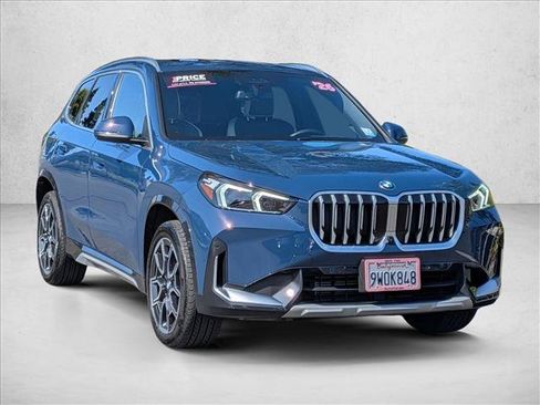 Used 2026 BMW X1 xDrive28i w/ Technology Package AWD/4WD image 3
