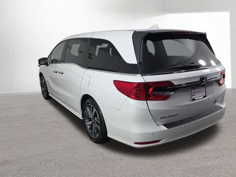 Used 2024 Honda Odyssey Touring image 39