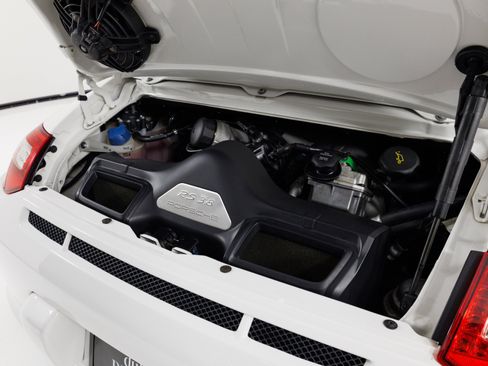 Used 2011 Porsche 911 GT3 RS RWD image 42
