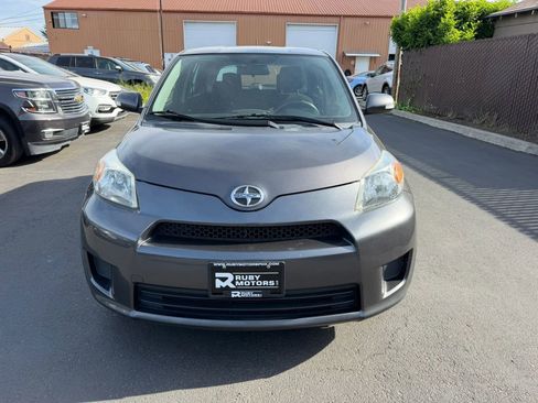 Used 2012 Scion xD FWD image 2