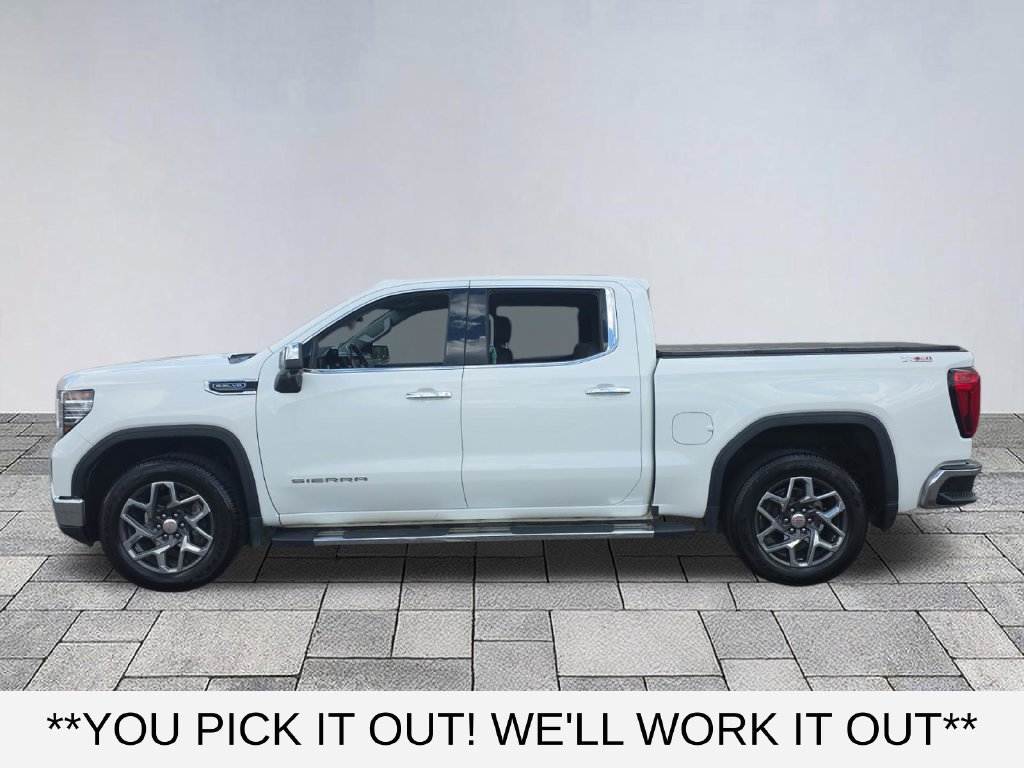 Used 2023 GMC Sierra 1500 SLT w/ SLT Premium Plus Package AWD/4WD image 4