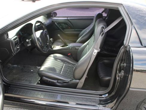 Used 2002 Chevrolet Camaro Z28 w/ Preferred Equipment Group 2 RWD image 14