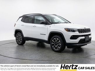 Used 2025 Jeep Compass Trailhawk video 1