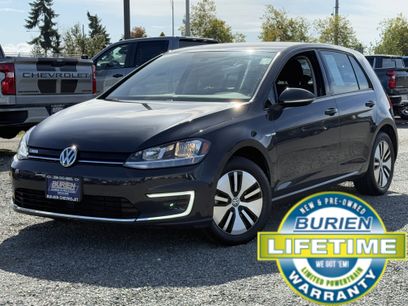 Used 2019 Volkswagen e-Golf SE w/ Driver Assistance Package