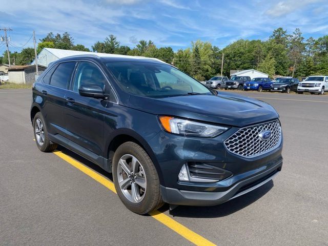 Used 2024 Ford Edge SEL w/ Convenience Package AWD/4WD image 7