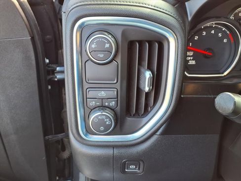 Used 2019 Chevrolet Silverado 1500 LT w/ All-Star Edition image 14