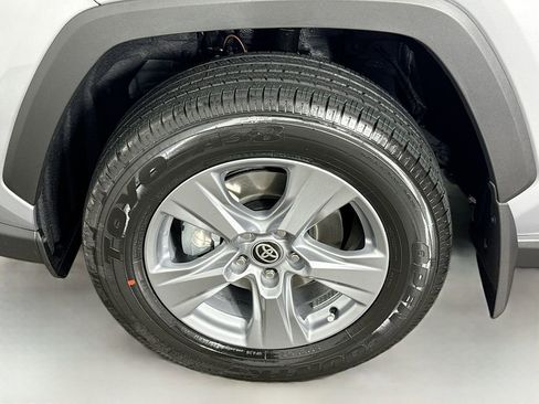 Used 2025 Toyota RAV4 XLE w/ Convenience Package image 20