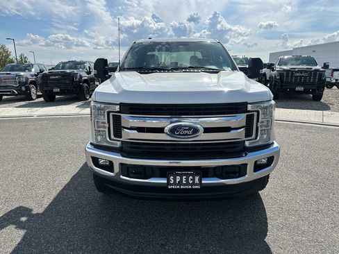 Used 2017 Ford F250 XLT w/ FX4 Off-Road Package AWD/4WD image 18