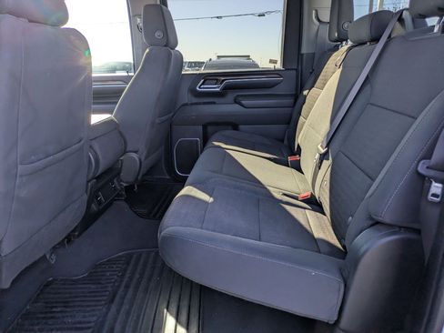 Used 2024 Chevrolet Silverado 3500 LT image 14