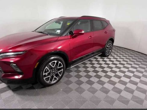 New 2024 Chevrolet Blazer RS w/ Enhanced Convenience Package image 5