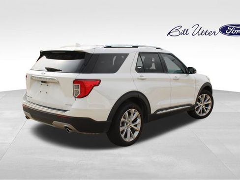 Used 2022 Ford Explorer Platinum image 5
