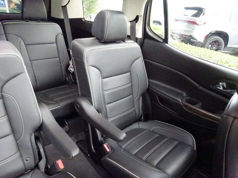 Certified 2022 GMC Acadia Denali w/ Denali Ultimate Package image 20