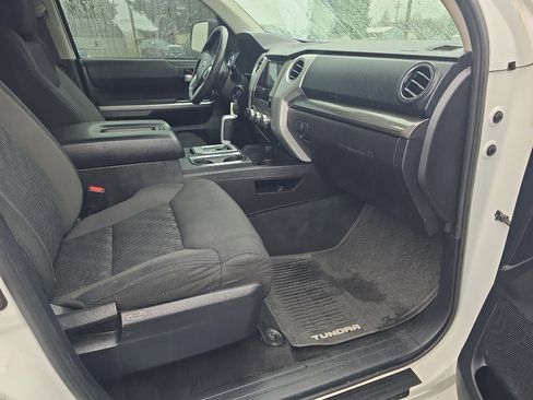 Used 2014 Toyota Tundra SR5 w/ TRD Off Road Package image 15