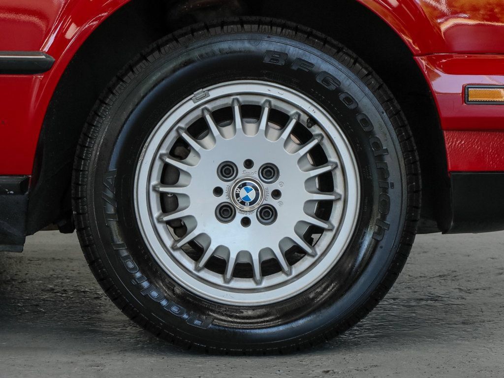 Used 1987 BMW 325i Convertible RWD image 8