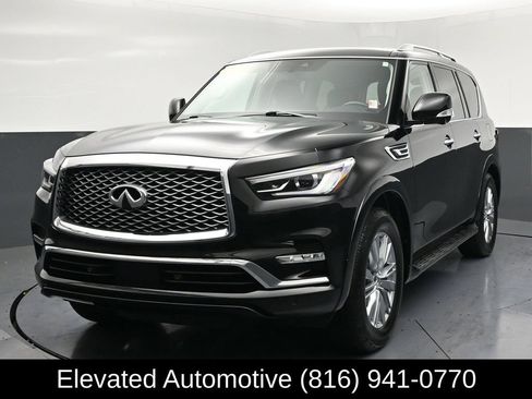 Used 2021 INFINITI QX80 Luxe w/ Cargo Package AWD/4WD image 3