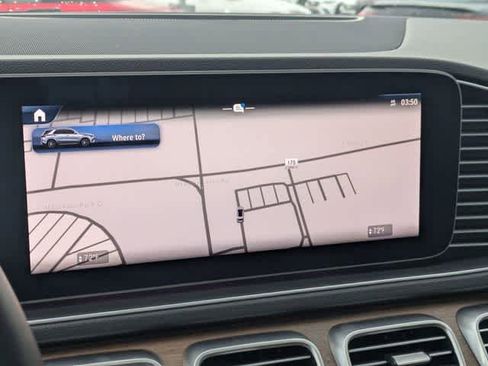 Used 2025 Mercedes-Benz GLE 350 4MATIC image 29