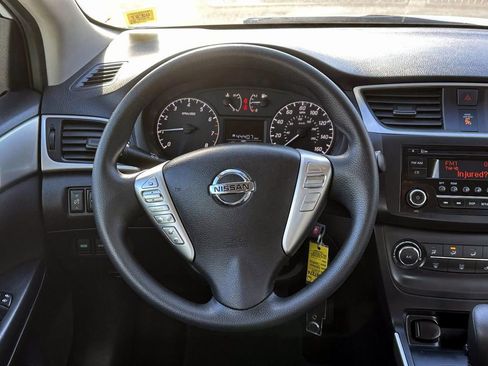 Used 2017 Nissan Sentra S image 12