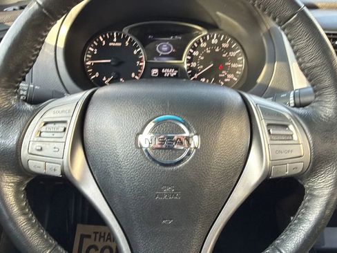 Used 2015 Nissan Altima 2.5 SL w/ Technology Package image 18
